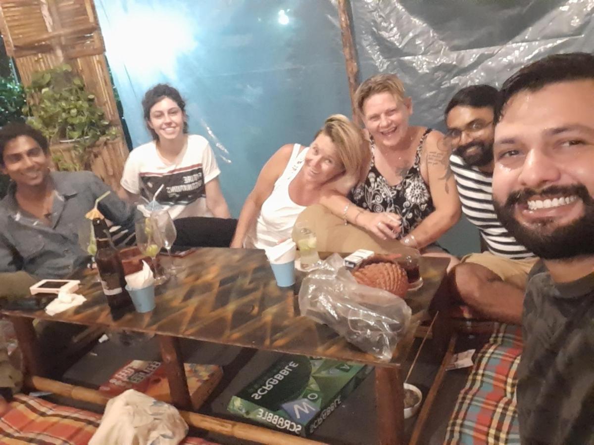 Red Monkeys Hostel Arambol Esterno foto