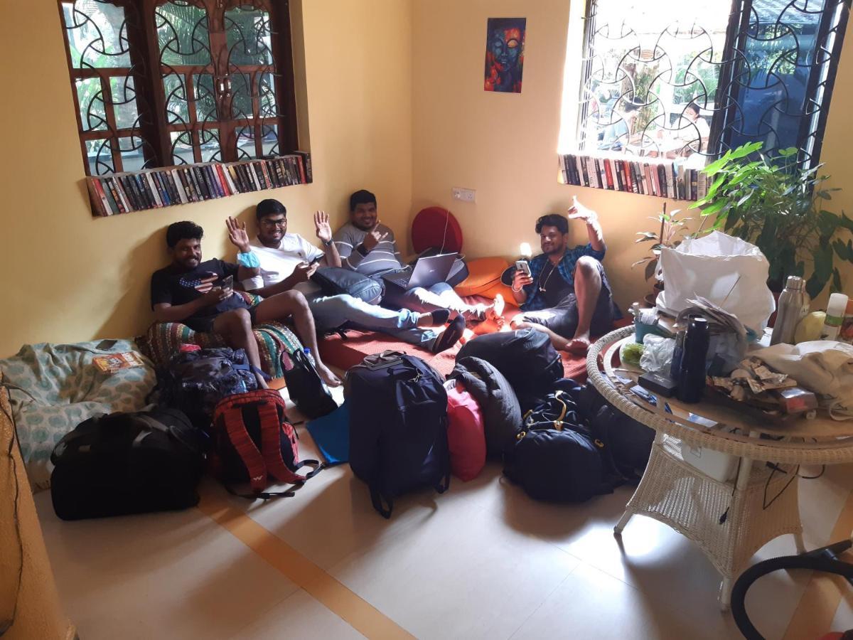 Red Monkeys Hostel Arambol Esterno foto