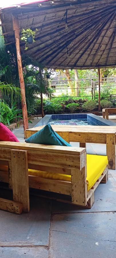 Red Monkeys Hostel Arambol Esterno foto