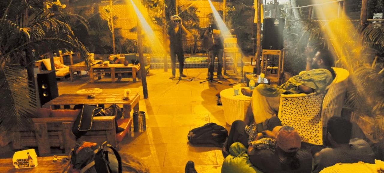 Red Monkeys Hostel Arambol Esterno foto