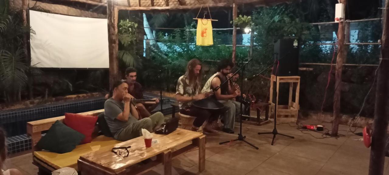Red Monkeys Hostel Arambol Esterno foto