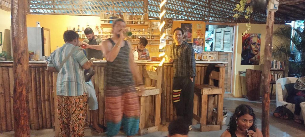 Red Monkeys Hostel Arambol Esterno foto